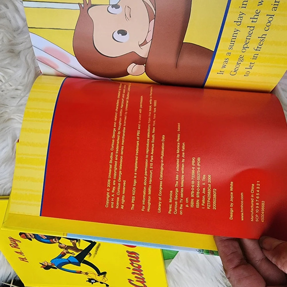 Curious George Book‎ bundle NEW - Picture 9 of 14